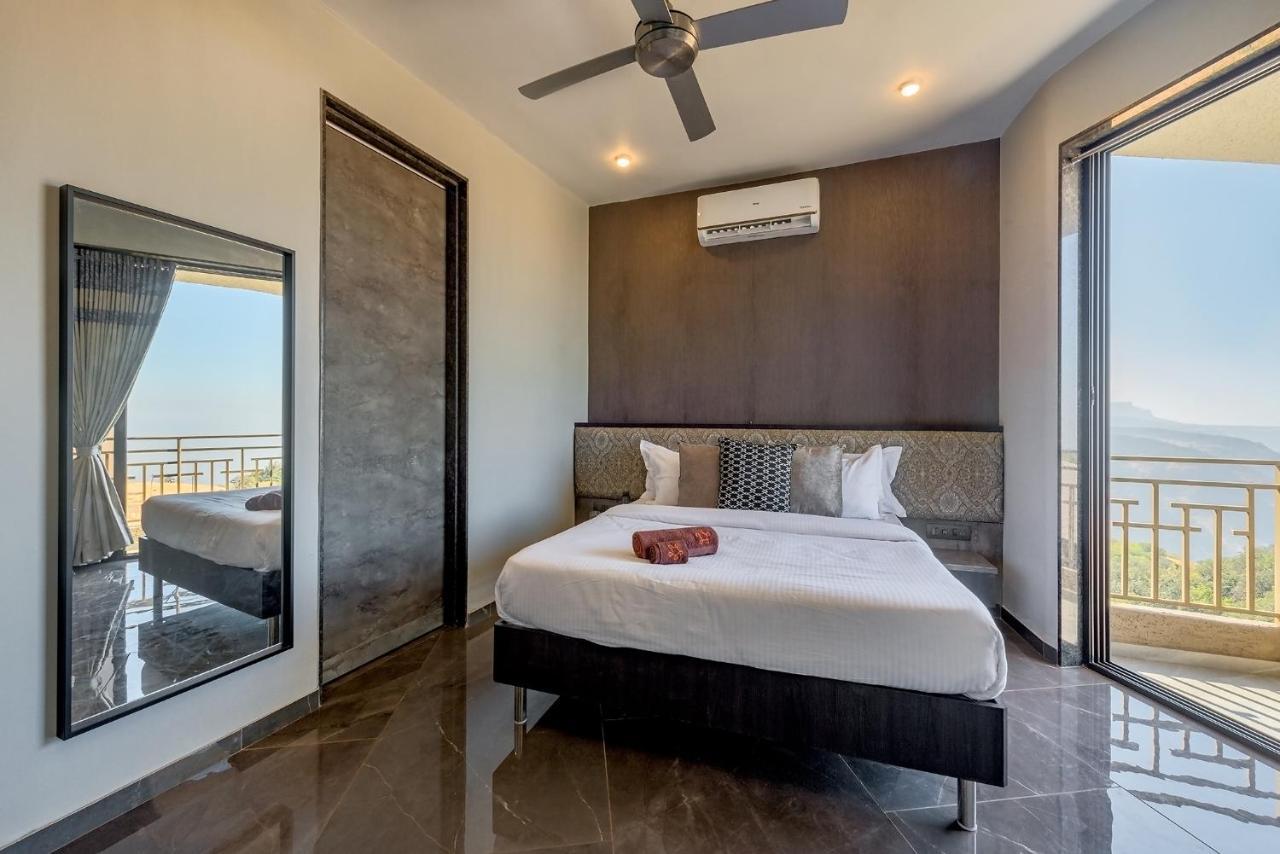 Saffronstays Heavone Trio, Лонавала Екстериор снимка